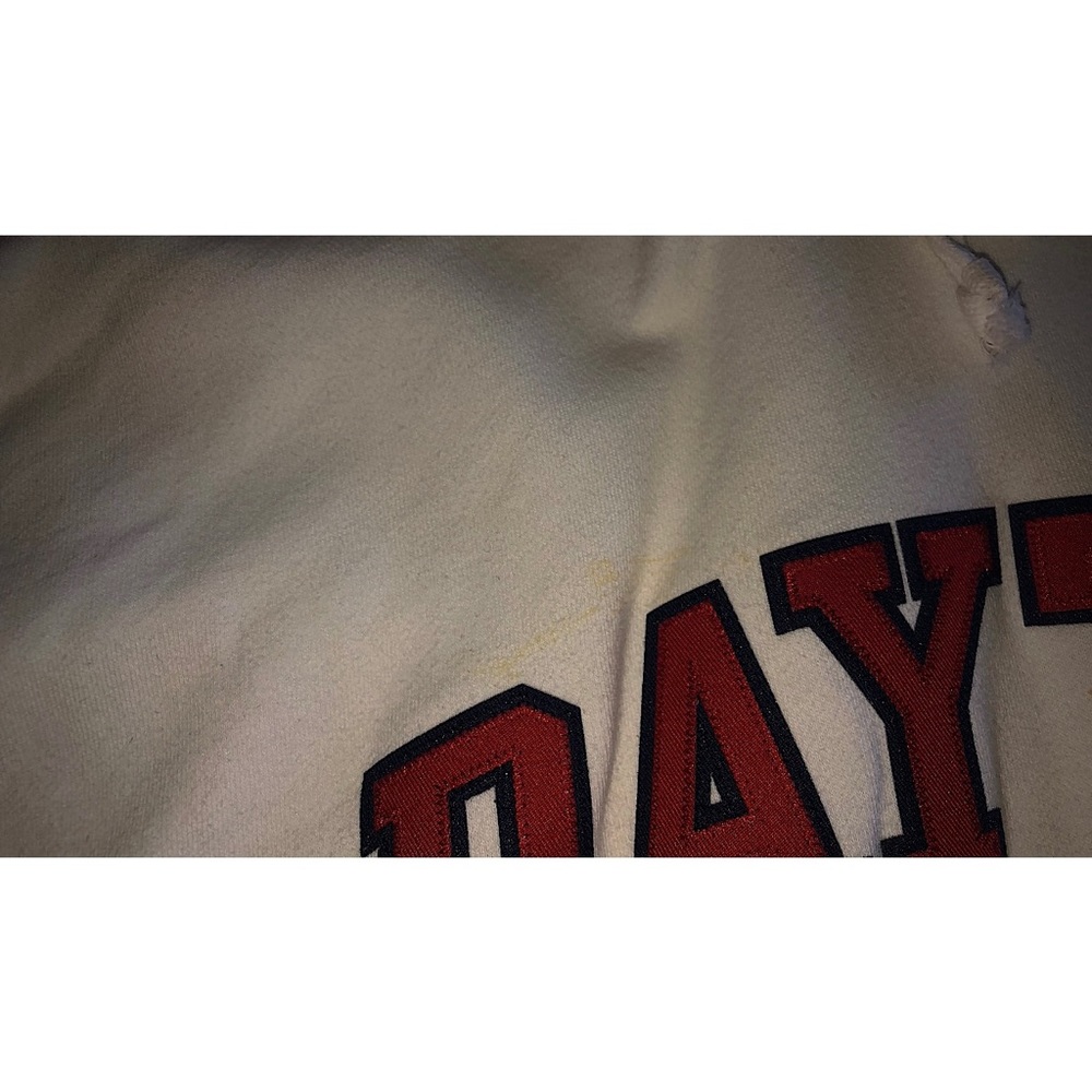 😍💕MAKE AN OFFER! WHITE DAYTON HOODIE😍❤️💕 - Picture 5 of 5